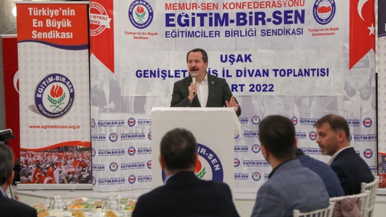 Uşak Eğitim Bir Sen Genişletilmiş İl Divan Toplantısı yapıldı