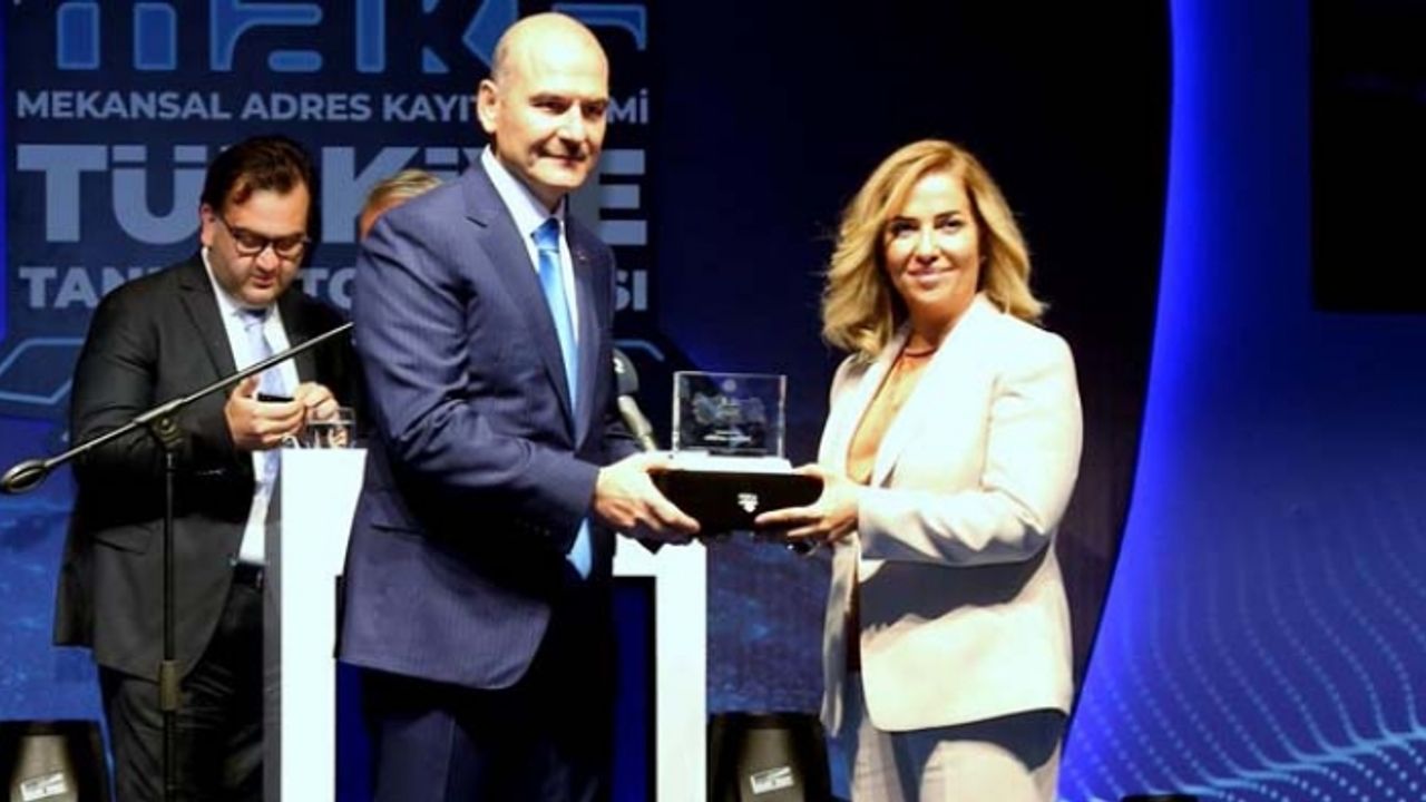 Funda Kocabıyık'ın kendisini istifaya zorlayan Bakan Soylu'ya "Siz görevden alın" diye rest çektiği iddia edildi