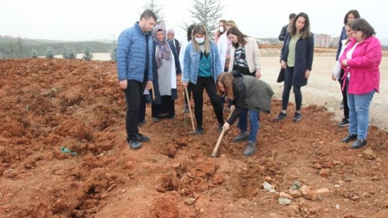 Uşak İl Sağlık Müdürlüğü kansere karşı farkındalık çalışması yaptı
