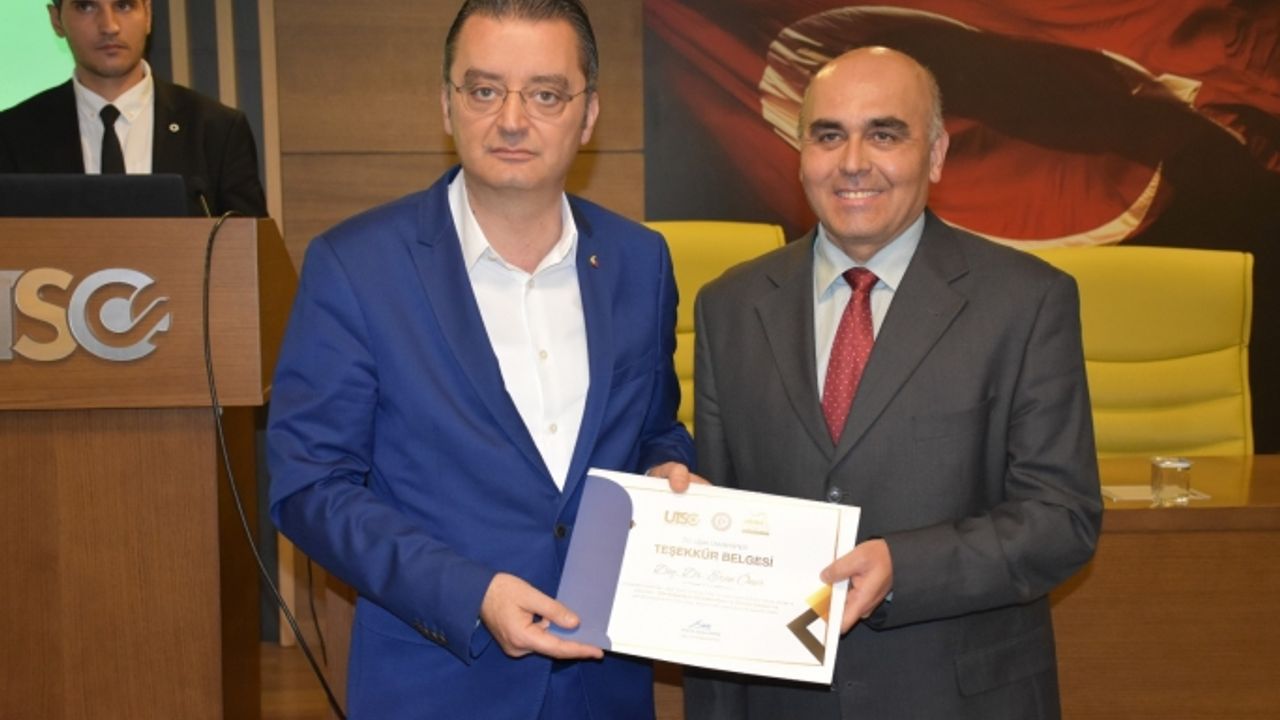 Uşak TSO'da iklim değişikliği ve sanayiye etkileri çalıştayı yapıldı