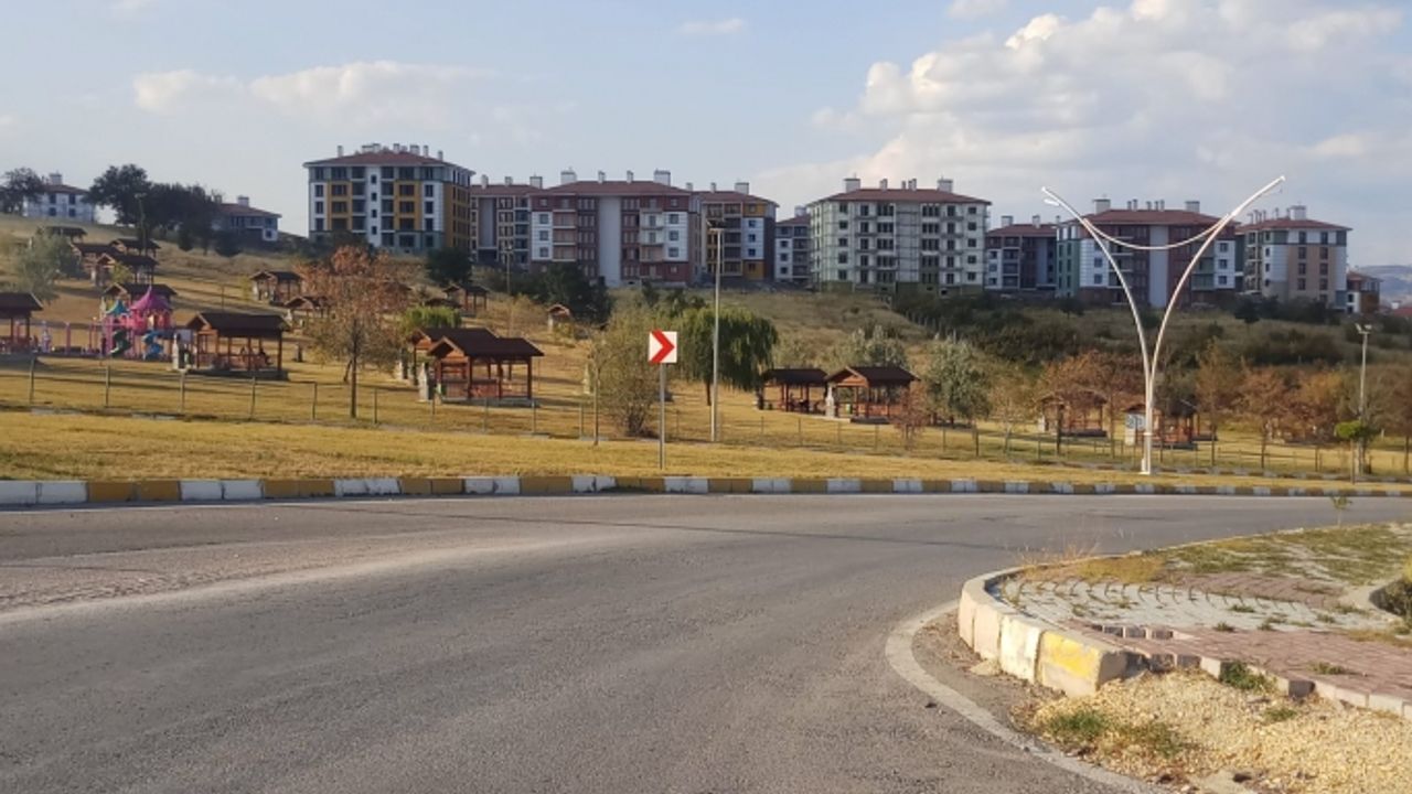 Uşak Anıttepe TOKİ'de patlama tehlikesi yok raporu
