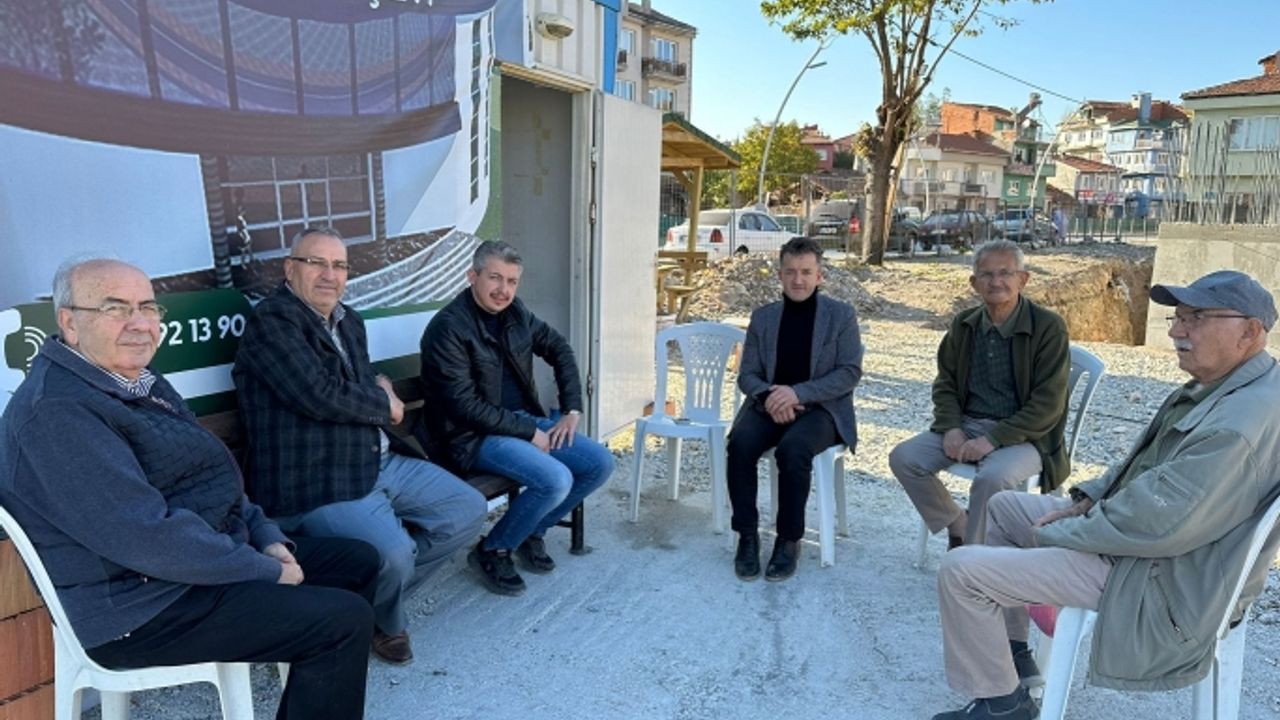 Uşak Aşevi inşaatına 500 TL destek verene 100. Yıl Kitabı hediye