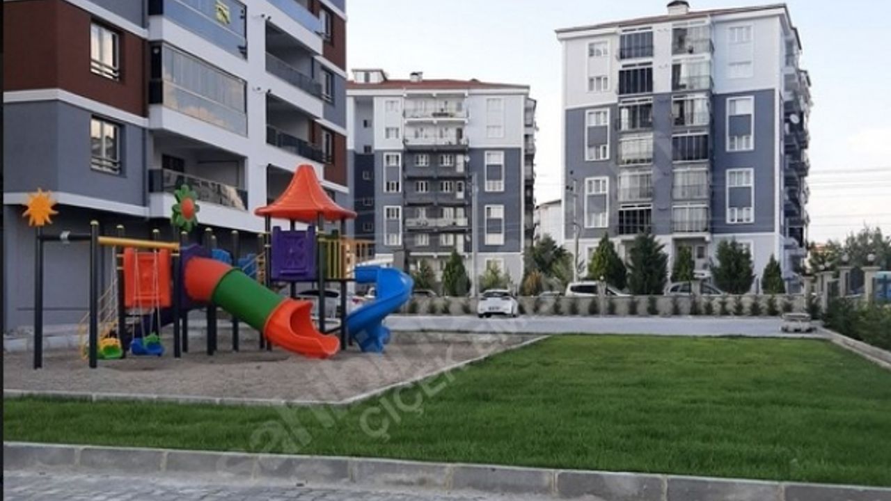 Uşak'ta konut fiyatları düşecek mi?
