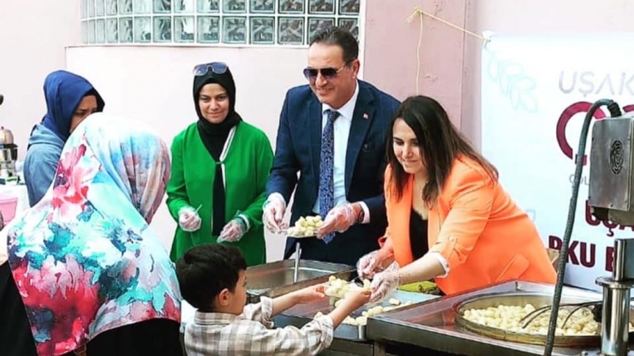 Uşak’ta çölyak hastaları için glutensiz lokma döküldü