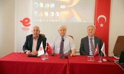 Uşak'ın eski valilerinden Kayhan Kavas, dedesiyle ilgili açıklamalar yaptı