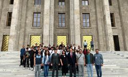 Recep Dinç Ortaokulu, Uşak Milletvekili İsmail Güneş ve Fahrettin Tuğrul'u ziyaret etti