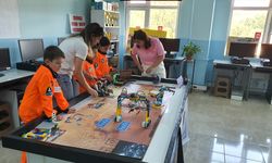 Demirci'nin Minik Akıncılar Takımı, dünya şampiyonu olmak için çabalıyor