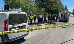 Uşak Ova Caddesi'ndeki kazada 19 yaşındaki genç motosikletli hayatını kaybetti