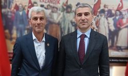 Uşak'ta istifa ettiğini duyuran Muhtar meğer mührü teslim etmemiş!