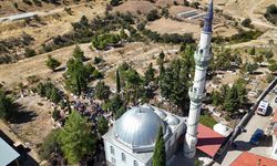 Uşaklı polis memuru Samet Ter, Karacahmet'te toprağa verildi