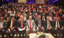 Uşak'ın Eşme Belediye Başkanı Yılmaz Tozan, o konuyu Özgür Özel'e şikayet etti