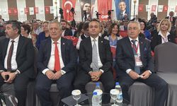 Uşak Belediye Başkanı Yalım, Afyonkarahisar'daki otelde gazetecilerle sıkıntı yaşadı