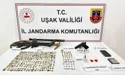 Uşak'ın Eşme ilçesi Kayalı köyündeki evden tarihi eserler çıktı