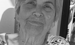 Uşak Banaz'dan emekli öğretmen Ayşe Erdem hayata gözlerini yumdu