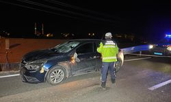 Uşak Eşme Ahmetler'de kaza! 3 kişi hayatını kaybetti