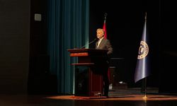 Uşak'taki programda, yapay zekanın sağlık alanında gideceği noktaya vurgu yaptı