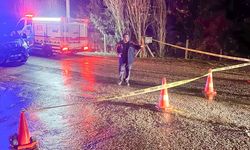 Uşak Aşağı Karacahisar'da yoğun yağmur nedeniyle yol çöktü!