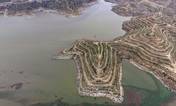 Uşak ve Kütahya'nın ortak değeri Gediz Nehri, bölgedeki barajları doldurmaya başladı