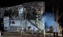 Uşak Sivaslı Yenierice'deki yangında Osman ve Fikriye Türkmen hayatını kaybetti