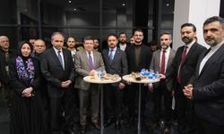 AK Parti Uşak İl Teşkilatı bayram programında buluştu