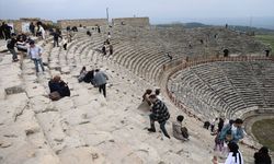Uşak, Eskişehir ve Balıkesir gibi illerden Pamukkale'ye yoğun ilgi gösterildi