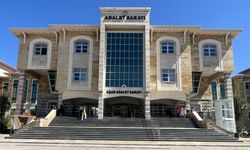 Uşak'ta sosyal medyadan dolandırılan bir kişinin şikayeti üzerine 5 ilde eş zamanlı operasyon