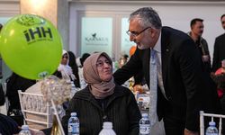 MÜSİAD ve İHH Uşak şubelerinin iftar yemeğine katıldı