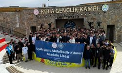 Uşak'ın gözde lisesi ŞAKAL'ın öğrencileri Kula'da sınava hazırlanıyorlar