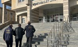 Uşak'ta FETÖ kapsamında hapis cezası olan 1 kişi cezaevine kondu