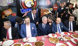 Uşak'ın baklavası, tarhanası ve diğer lezzetleri dünyaya tanıtıldı