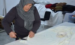 Banaz'ın yakın komşusu Sandıklı'daki kadınlar, el emeğiyle ekonomiye can veriyorlar