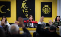 Afyonkarahisar Belediye Başkanı Burcu Köksal da dayanamadı! Haddinizi bilin!