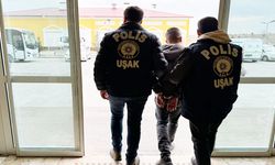 Bilişim dolandırıcılığı yaptığı gerekçesiyle 20 yıl 8 ay cezası olan firari, Uşak'ta yakalandı