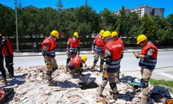 Simav depremleriyle sarsılan Uşak'ta olası bir depreme hazırlık yapılıyor!