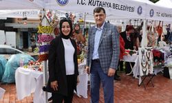 Kütahya Çamlıbahçe Parkı'nda kadın el emeği pazarı kuruldu