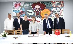 Uşak'ta dar gelirliye destek olan Aşevi, Uşak Üniversitesi ile işbirliği yaptı
