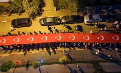 Uşak'ta 100 metrelik dev Türk Bayrağı açıldı! İzmir, Denizli ve Manisa'da da etkinlikler yapıldı!