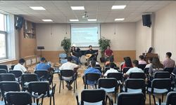 Afyon Kocatepe Üniversitesi akademisyenlerinden gönüllülük esasına göre müzik eğitimi