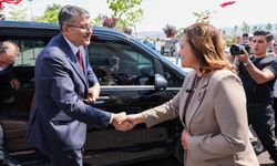 Afyonkarahisar'da sokak hayvanlarının ameliyat da edilebileceği bir bakım merkezi açıldı