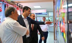 Uşak Mahmut Özgöbek'teki öğrencilerin dondurma talebini geri çevirmedi