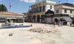 Uşak Mende Pazarı'nda sarraf soyduğu öne sürülen 4 kişi İstanbul'da yakalandı