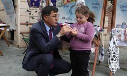 Kütahya'nın tarihini yansıtan Germiyan Sokak'ta esnaf ziyareti yaptı