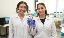 Eylül Civelek ve Sonay Eda Er'in lisedeki arkadaşlıkları üniversitede ortaklığa döndü