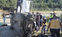 Uşak ve Afyon yolu üzerindeki Banaz Düzlüce'de kaza! 18 yaşındaki genç kurtarılamadı!