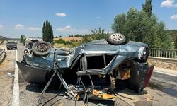 Uşak Yenierice köyünde takla atan otomobildeki 4 kişi yaralandı