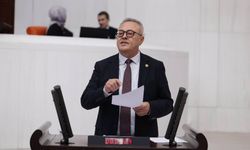 Uşak'taki anne ve babaların en büyük endişesini TBMM'de gündeme getirdi