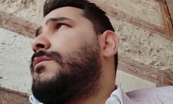 Uşak'ta bir dönem çalışmalar yapan Murat Koparan hayata gözlerini yumdu