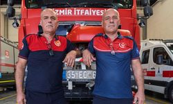 İzmir İtfaiyesi'nin ikiz Ahmet ve Mehmet Berber kardeşleri, alevlerle mücadele ediyor