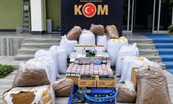 Uşak'taki 4 adreste kaçak tütün operasyonu