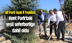 AK Parti Uşak İl Teşkilatı, Kent Park'taki yeşil seferberliğe dahil oldu